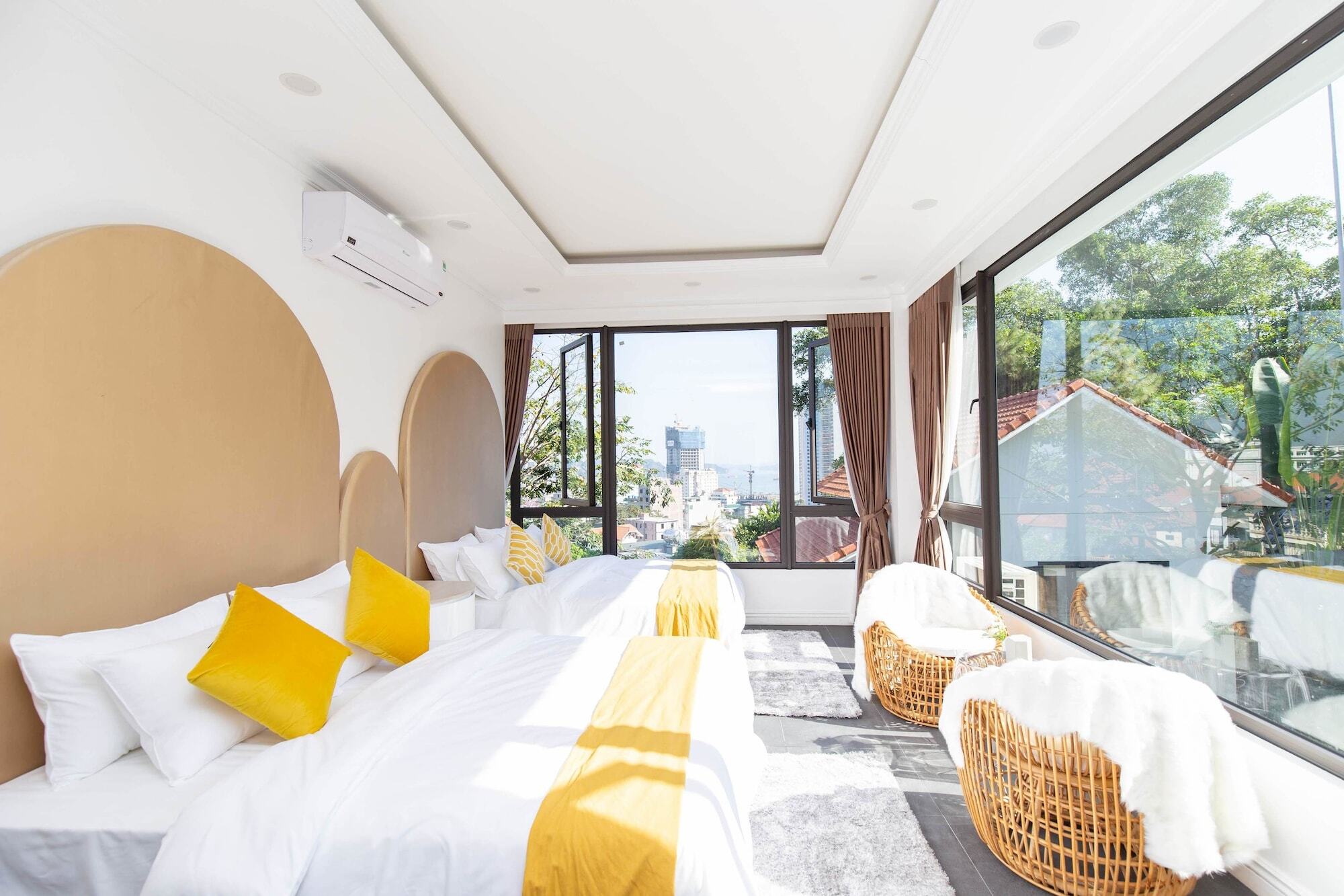 Oreka Homestay Halong Ha Long Bagian luar foto